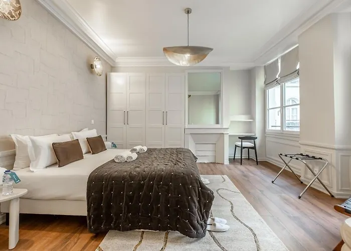 31#louvre#opera#paris02 # 2bedrooms #ac * Párizs