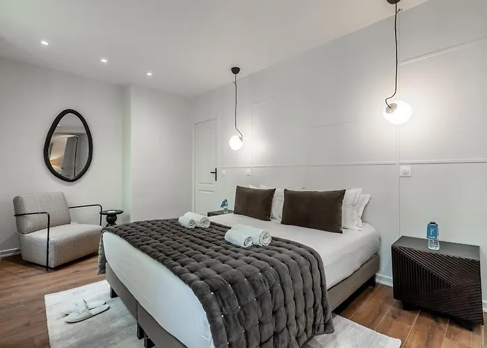 31#louvre#opera#paris02 # 2bedrooms #ac